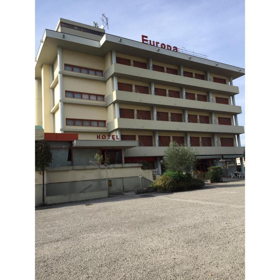 Hotel Europa Rovigo Buitenkant foto